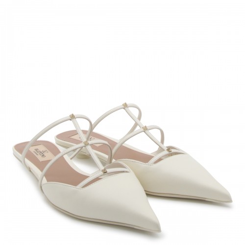 WHITE LEATHER FLATS