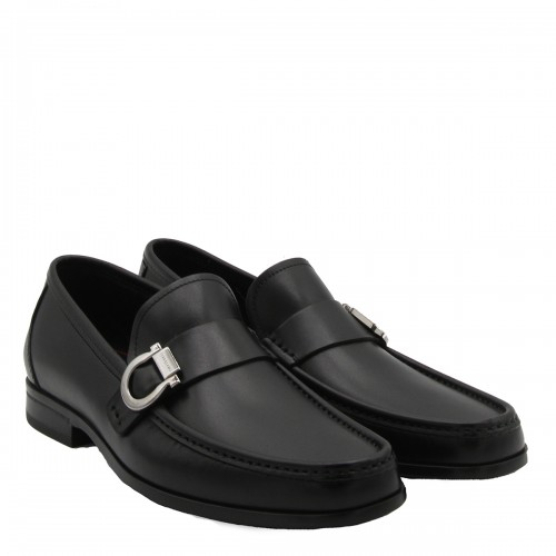 BLACK LEATHER LOAFERS