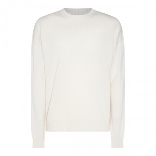 WHITE WOOL KNITWEAR