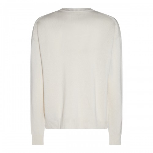 WHITE WOOL KNITWEAR