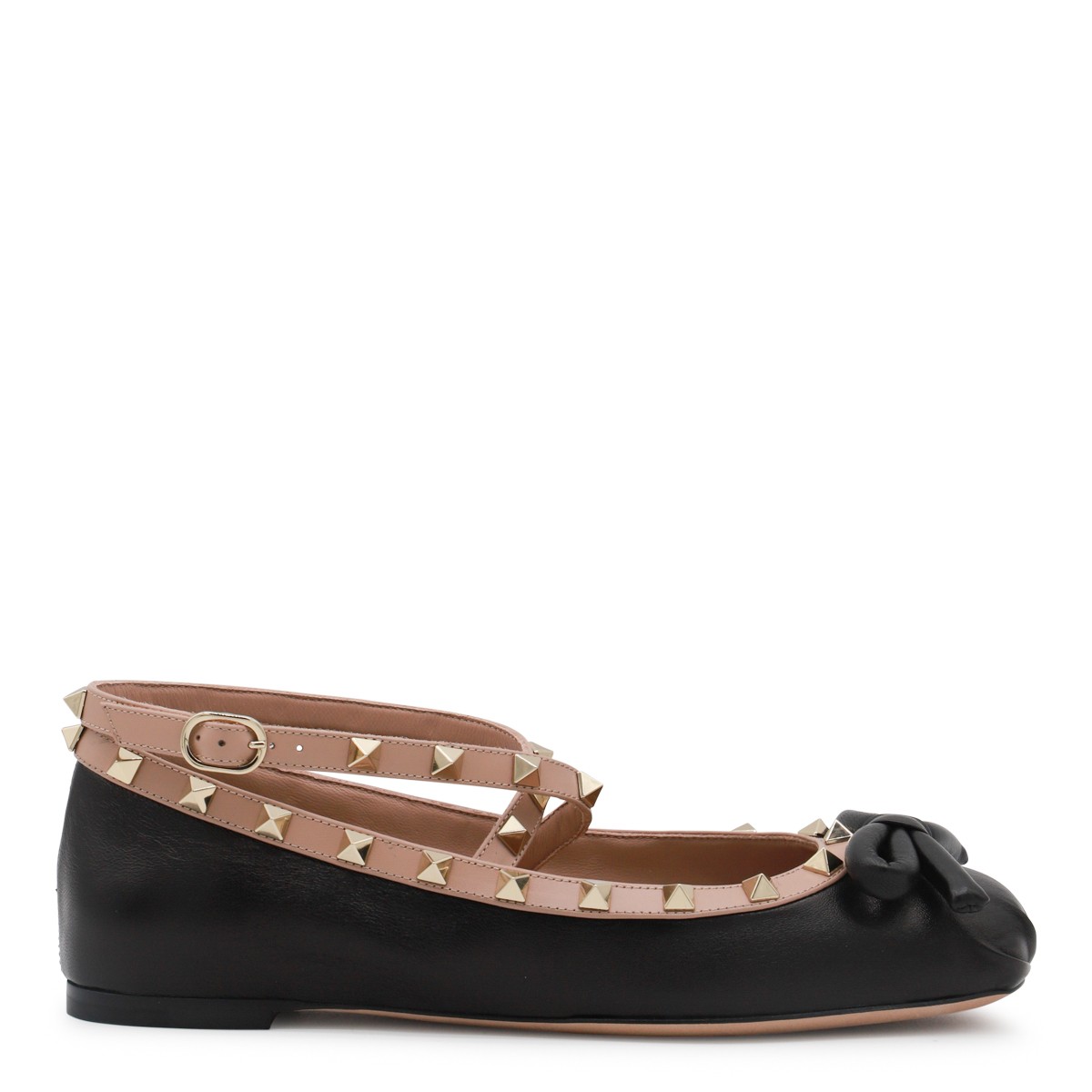 BLACK AND ROSE FLATS