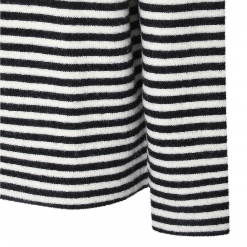 WHITE AND BLACK WOOL KNITWEAR