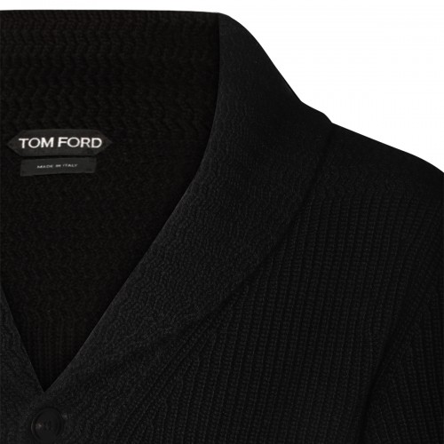 BLACK WOOL KNITWEAR