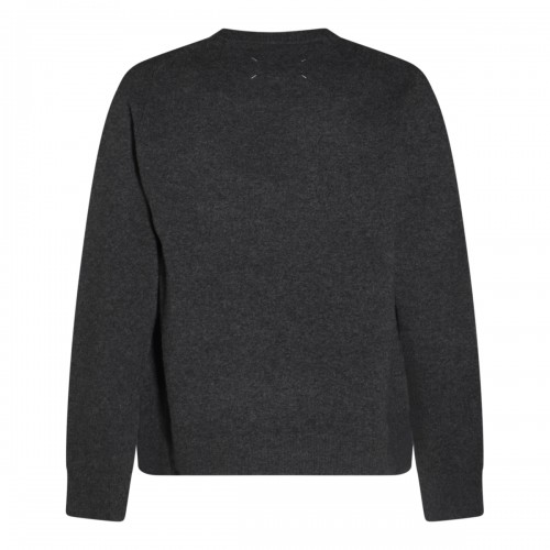 GREY WOOL KNITWEAR