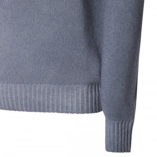 BLUE WOOL KNITWEAR