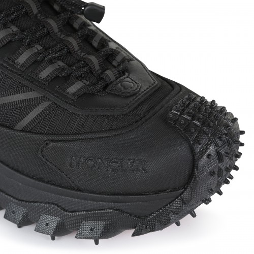 BLACK TRAILGRIP SNEAKERS