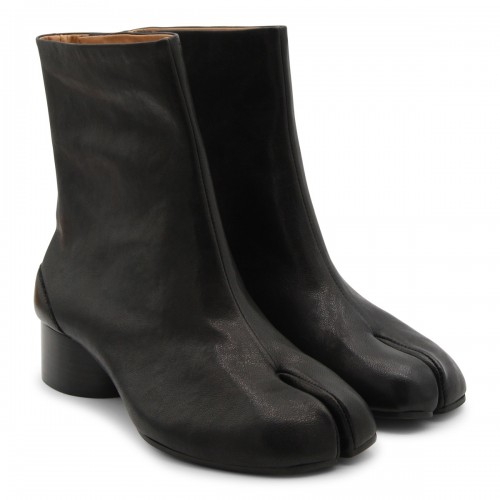 BLACK LEATHER TABI ANKLE BOOTS