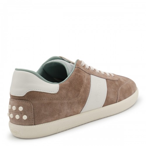 BROWN SUEDE SNEAKERS