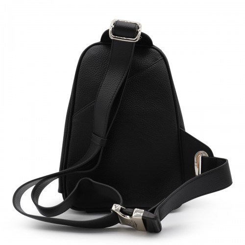 BLACK SHOULDER BAG