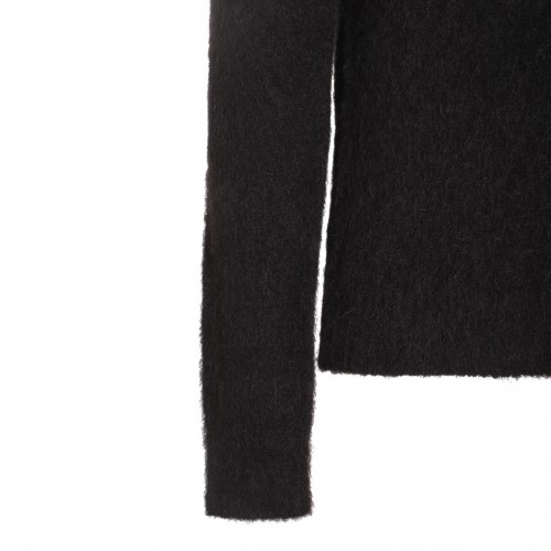 BLACK WOOL KNITWEAR