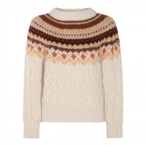 WHITE WOOL KNITWEAR