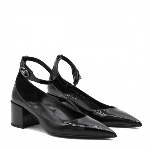 BLACK LEATHER PUMPS 2
