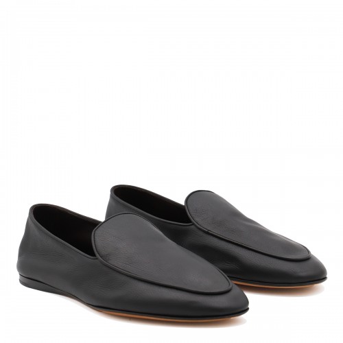 BLACK LEATHER LOAFERS