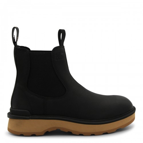 BLACK LEATHER CHELSEA BOOTS