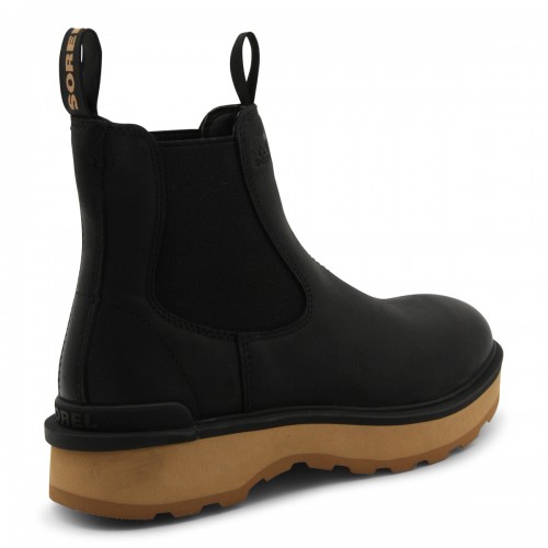 BLACK LEATHER CHELSEA BOOTS 