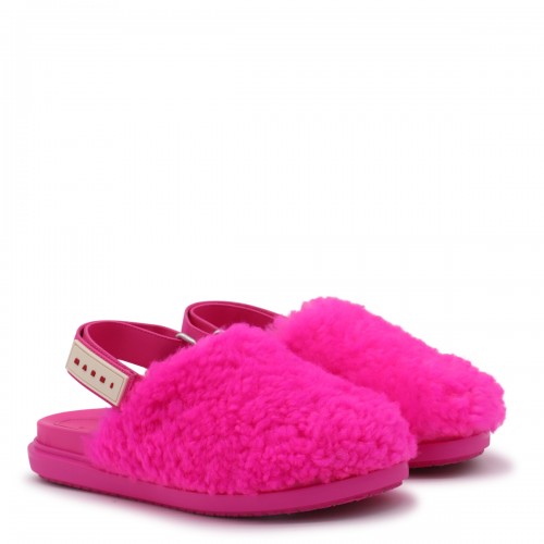 PINK CANVAS FLATS