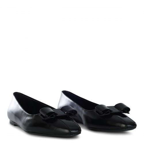 BLACK LEATHER SIWAR FLATS