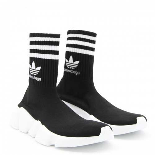 BLACK CANVAS SPEED TRAINER... 2