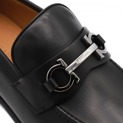 BLACK LEATHER LOAFERS