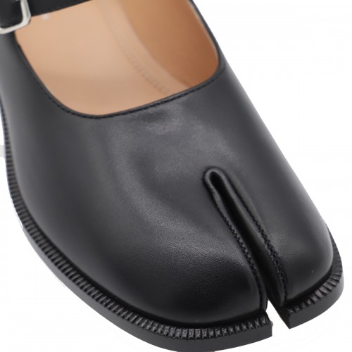 BLACK LEATHER FLATS