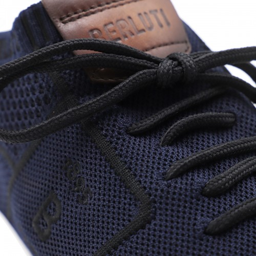 NAVY CANVAS SNEAKERS