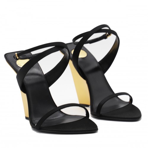 BLACK GIQUA 110 SANDALS