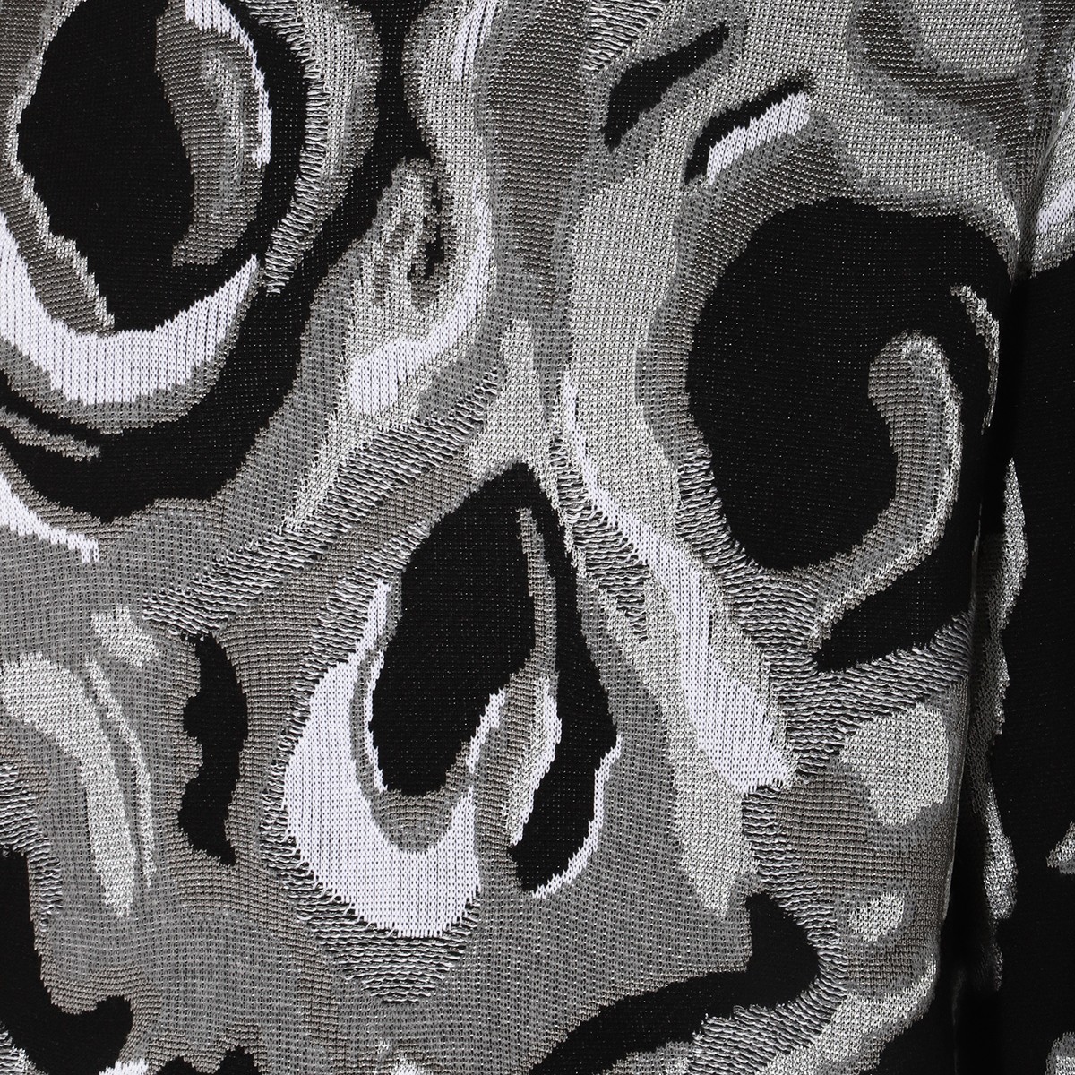 BLACK AND SILVER KNITWEAR BLACK AND SILVER KNITWEAR