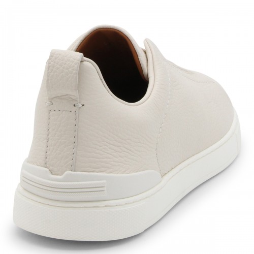 WHITE LEATHER SNEAKERS