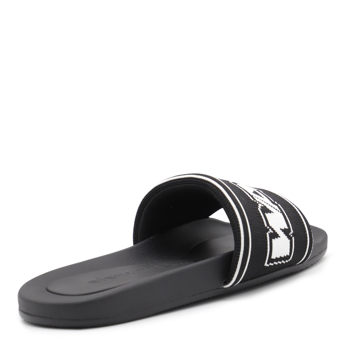 BLACK FLATS BLACK FLATS