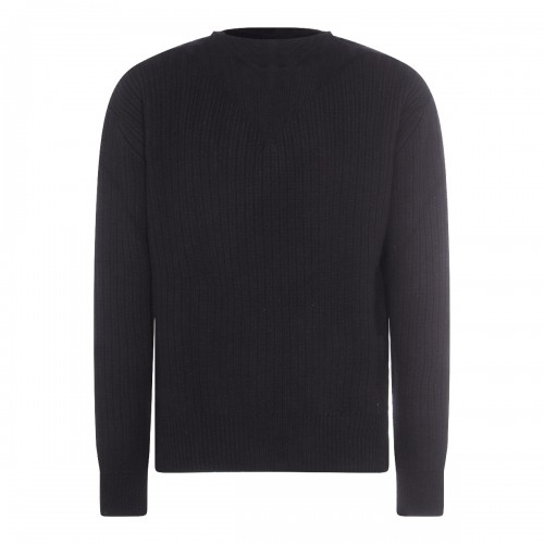 BLACK WOOL KNITWEAR