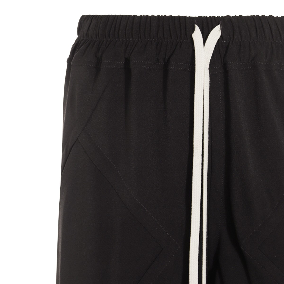 BLACK PANTS BLACK PANTS