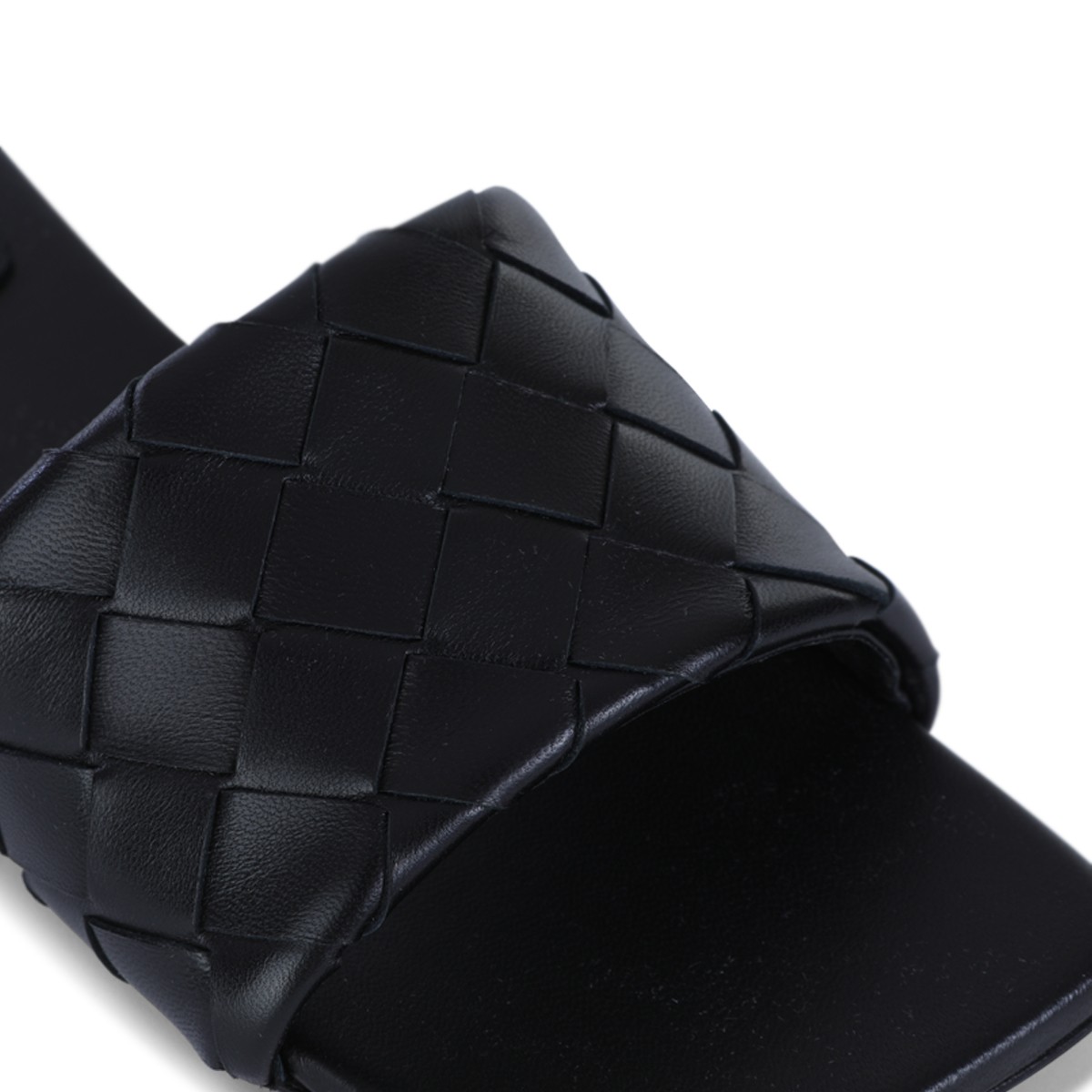 BLACK LEATHER SANDALS BLACK LEATHER SANDALS