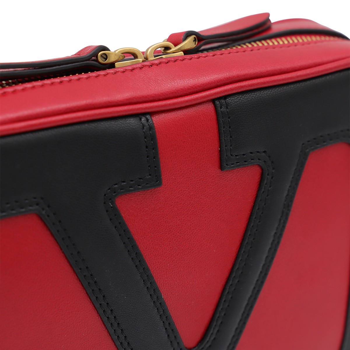 RED AND BLACK LEATHER CROSSBODY BAG RED AND BLACK LEATHER CROSSBODY BAG