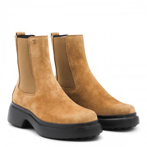 BROWN LEATHER BOOTS