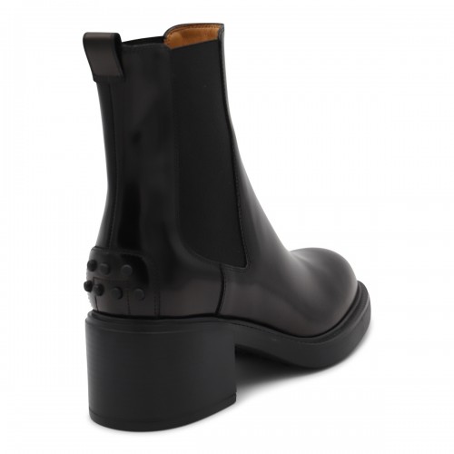 BLACK LEATHER BOOTS