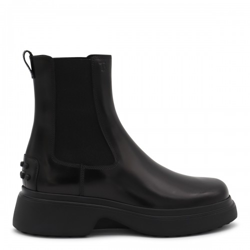 BLACK LEATHER BOOTS