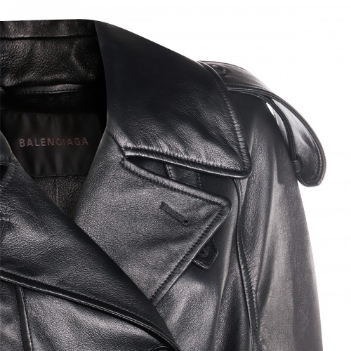 BLACK LEATHER JACKET