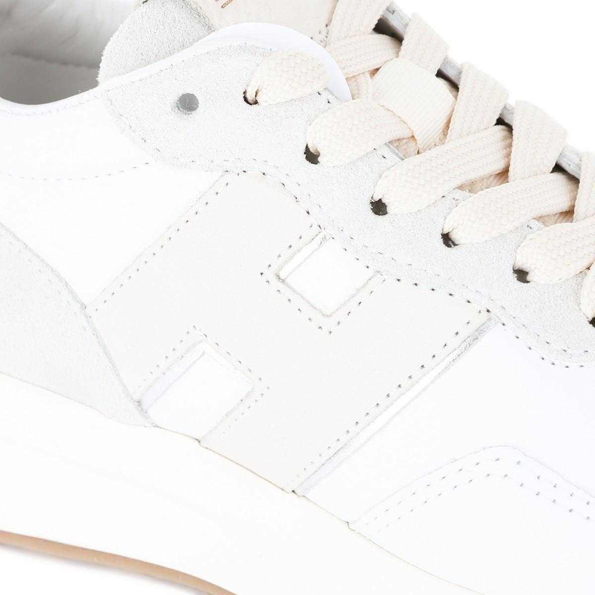 WHITE LEATHER SNEAKERS