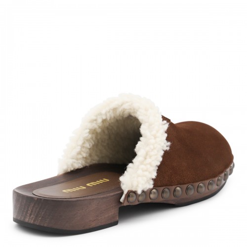 BROWN LEATHER SANDALS