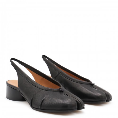 BLACK LEATHER PUMPS