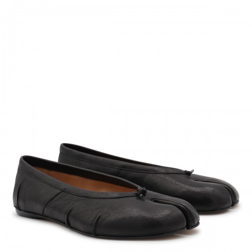 BLACK LEATHER FLATS