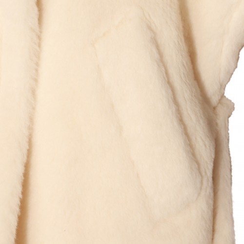 WHITE TEBE 1 CAPES
