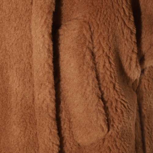 BROWN TEBE CAPES