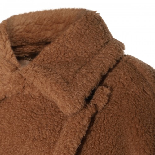 BROWN TEBE CAPES