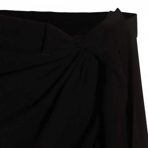 BLACK SKIRT