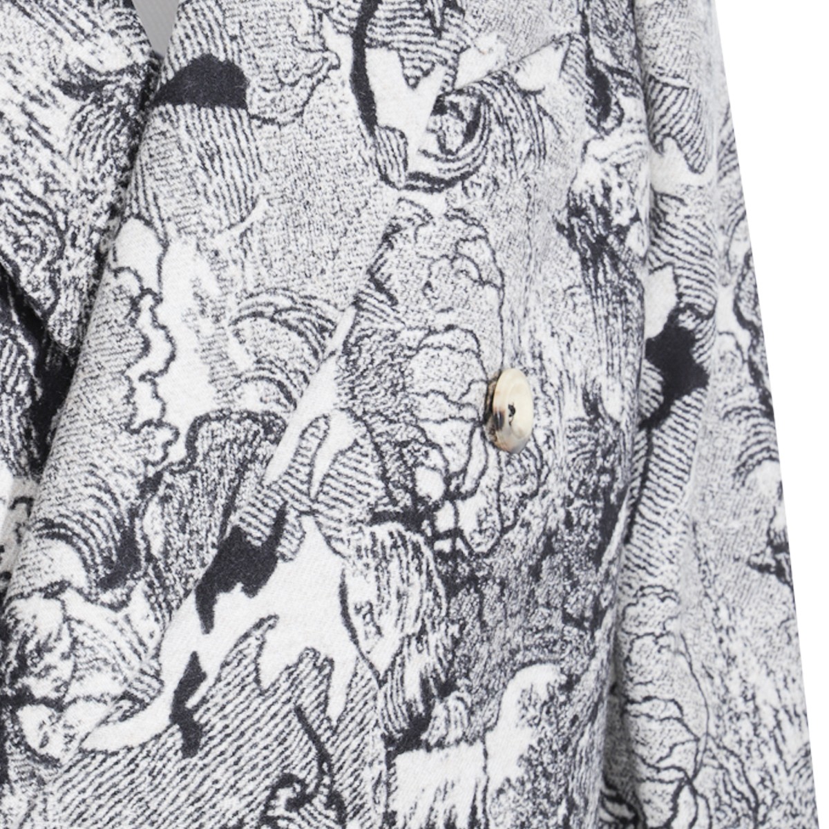 WHITE AND BLACK WOOL COAT