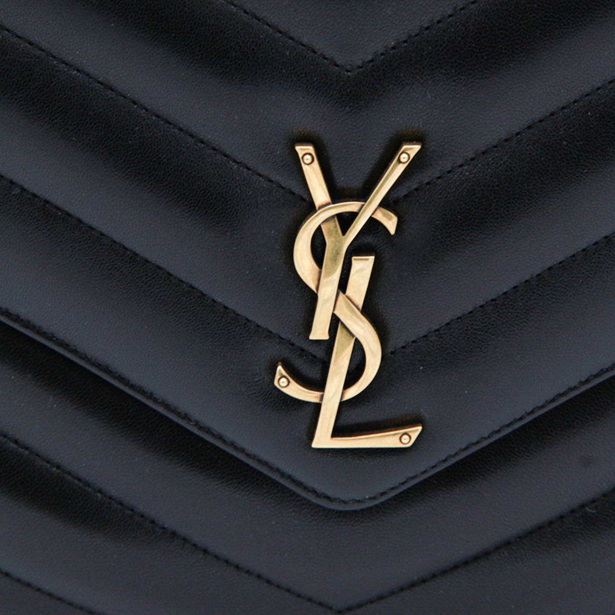 BLACK LEATHER LOULOU LARGE TOP HANDLE... BLACK LEATHER LOULOU LARGE TOP HANDLE...