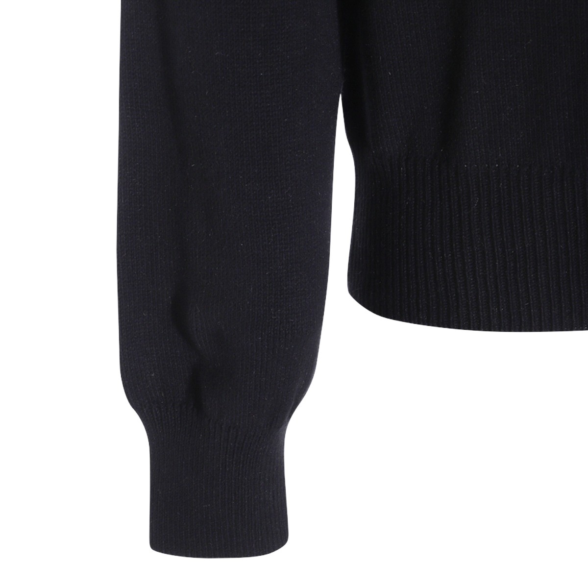 BLACK COTTON KNITWEAR