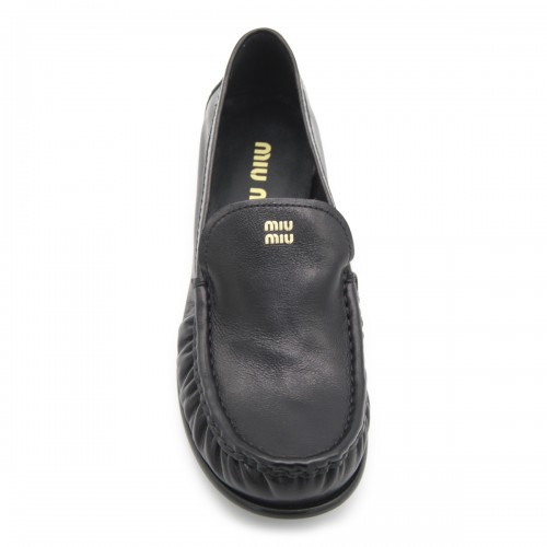 BLACK LEATHER LOAFERS