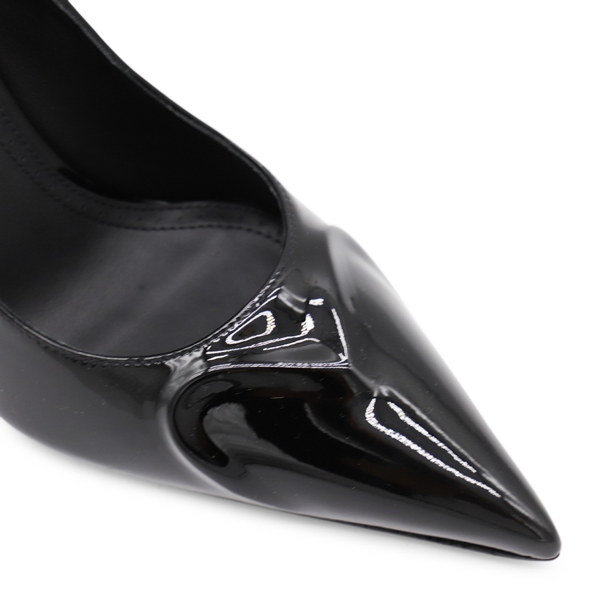 BLACK LEATHER PUMPS BLACK LEATHER PUMPS